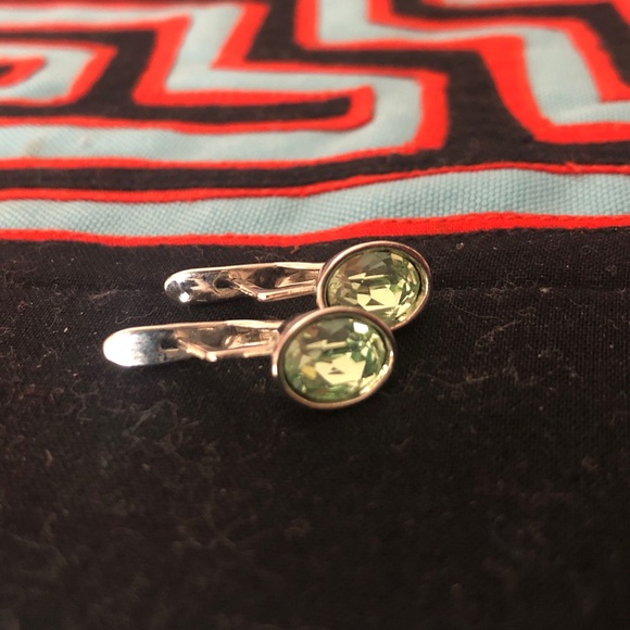 Jenavi White Gold Vermeil Green Swarovski English Lock Earrings - Picture 4 of 6